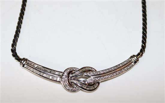 18ct white gold and diamond necklace